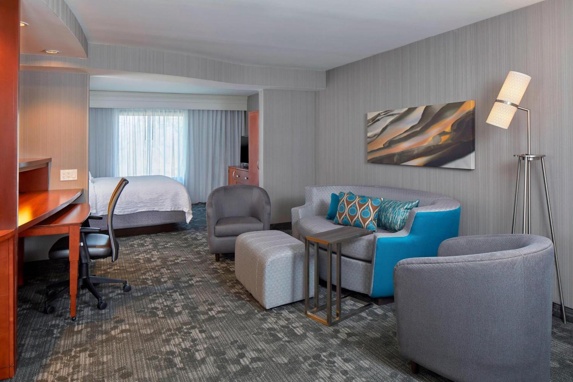 Courtyard By Marriott Albany Thruway Hotel Exterior foto